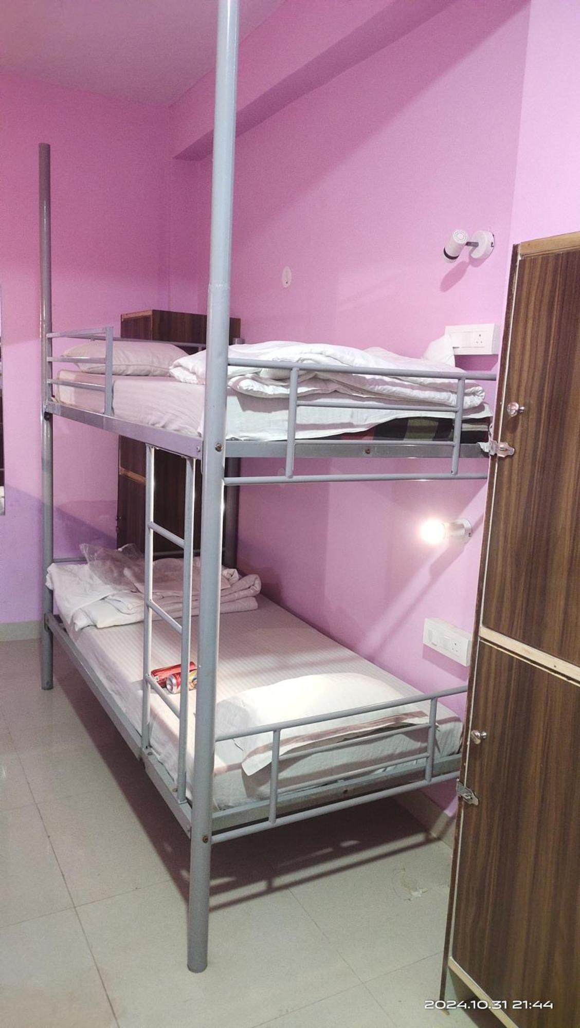 Big Brother Hostel Hotel Агра Экстерьер фото