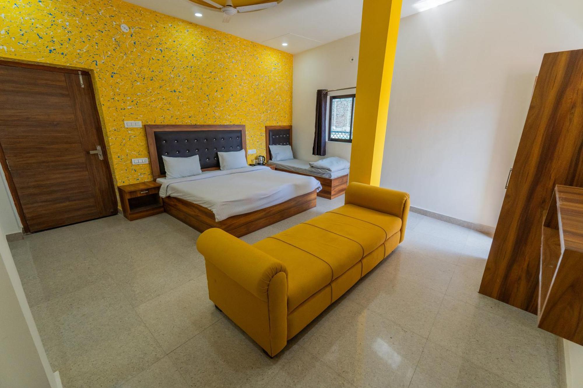 Big Brother Hostel Hotel Агра Номер фото